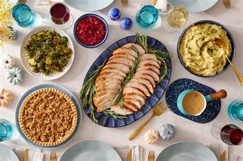 Best Thanksgiving Meal Delivery Services 2024: Hello Fresh, Blue Apron