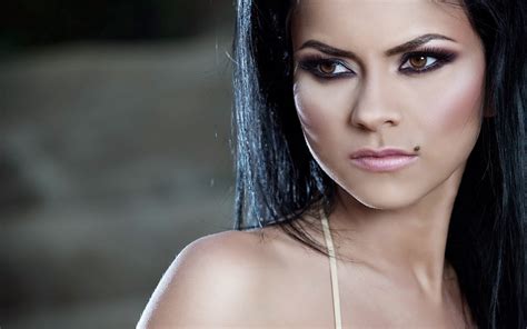 Inna Romania Singer - HD Wallpapers of World's Hot Actress