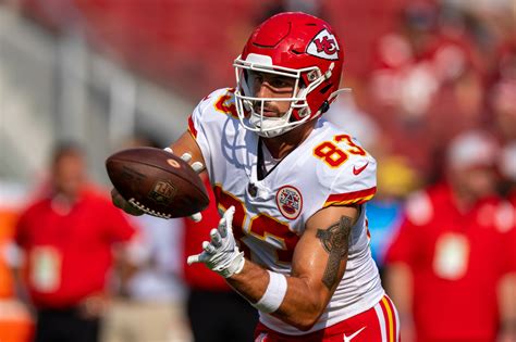 KC Chiefs rookie Noah Gray has 'learned a lot' alongside Travis Kelce