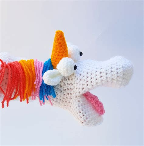 Crochet Kit - Unicorn Hand Puppet - Crochet - Chat - Calm