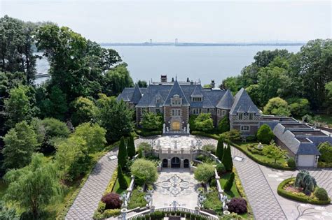 The Great Gatsby Mansion is For Sale | Apartment Therapy