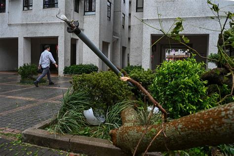 Taiwan suspends work, transport and classes as island braces for arrival of Typhoon Haikui