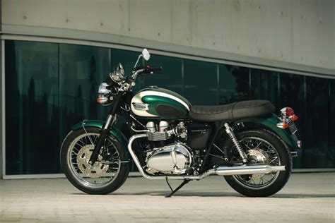 TRIUMPH Bonneville T100 (2007-2008) Specs, Performance & Photos ...