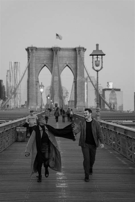 Sunrise Brooklyn Bridge Couples Session - Jenni Photo Co.