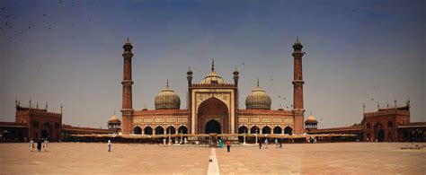 Delhi Jama Mosque vs badshahi mosque - SkyscraperCity