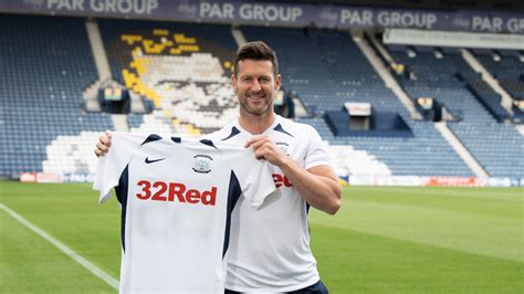 David Nugent re-signs for Preston North End | ITV News Granada