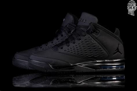 NIKE AIR JORDAN FLIGHT ORIGIN 4 BG BLACK per €82,50 | Basketzone.net