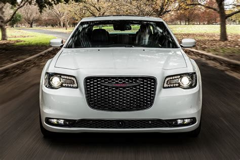 2023 Chrysler 300 Arrives With Subtle Updates | CarBuzz