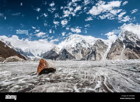 Karakoram Mountains K28611m[left] Broad Peak 8047m [middle] Gasherbrum 8068m[right] 2nd 12th ...