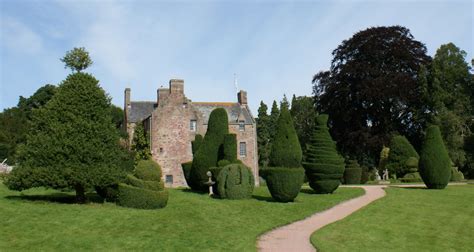 Tour Scotland: Tour Scotland Photographs Fingask Castle