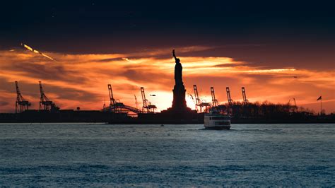 Wallpaper : Statue of Liberty, New York City, ferry, Bobby Ghoshal, sunset 7952x4473 - bohmann ...
