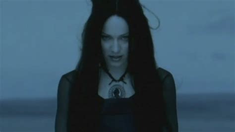 Frozen [Music Video] - Madonna Image (18035778) - Fanpop