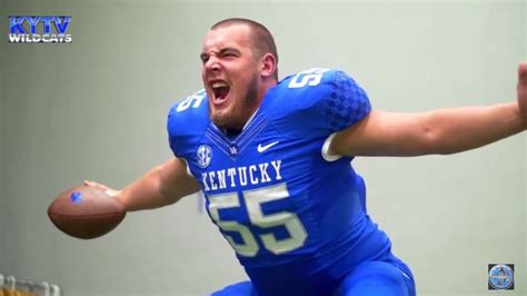 Kentucky Football Jersey Photo Day (video) - A Sea Of Blue