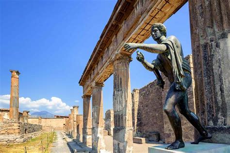 10 best things to see and do in Pompeii | Day trip | Trainline