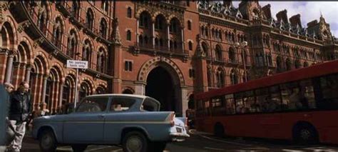 Harry Potter and the Chamber of Secrets at St. Pancras Station - filming location