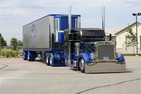 Old Peterbilt Show Trucks