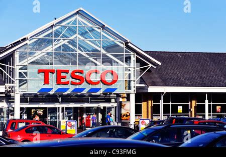 Tesco store at Shelthorpe, Loughborough, UK Stock Photo - Alamy