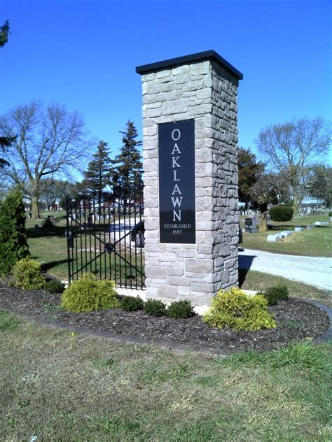 Oak Lawn Cemetery in Dwight, Illinois - Find a Grave Cemetery