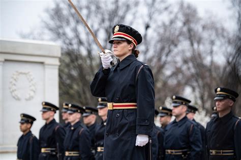 DVIDS - Images - Medal of Honor Recipients Visit Arlington National ...