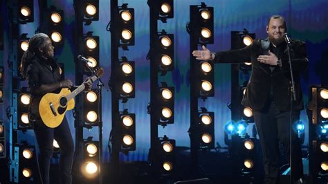 Tracy Chapman received a standing ovation for 'Fast Car' duet with Luke Combs at the Grammys