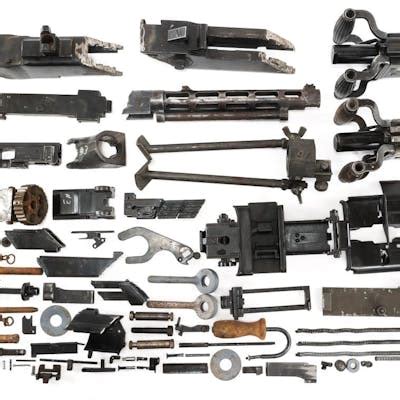 SOVIET DSHK MACHINE GUN PARTS KIT | Barnebys