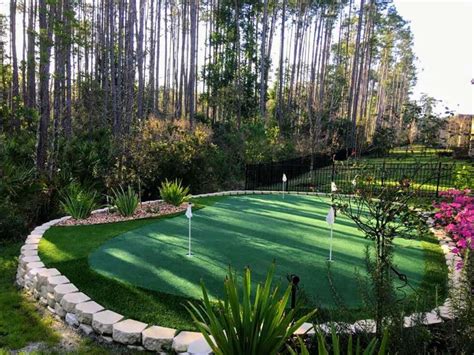 15′ x 28′ 5-Hole Pro Backyard or Indoor Putting Green – Made from the World’s Best Turf ...