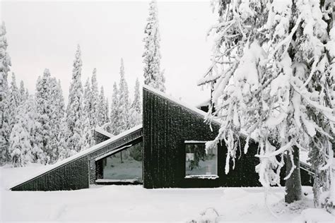 Cozy Meets Modern: A Tiny Winter Cabin in Norway | Apartment Therapy