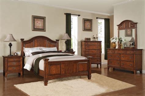 Bedroom Set Furniture In Teak | Arranging bedroom furniture, Wood ...