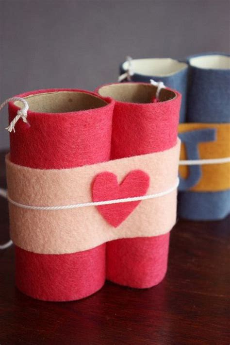 Valentine's Day crafts for kids - 17 easy toilet paper roll ideas