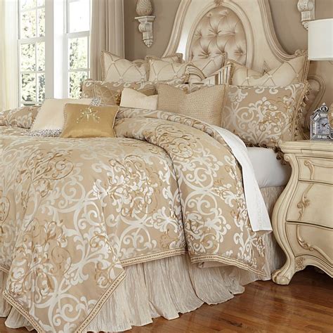 Luxembourg Luxury Bedding Set: Michael Amini Bedding Collection by AICO, Luxembourg Comforter ...