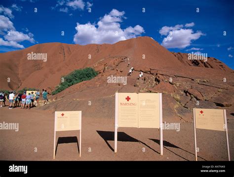 Climbing ayers rock hi-res stock photography and images - Alamy