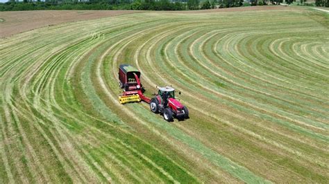 The Chopper Is Literally Falling Apart (Chopping Hay Day 5) - YouTube