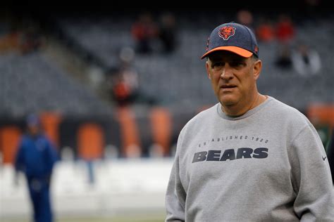 Vic Fangio, Chicago Bears assistant, is fifth coaching candidate to ...