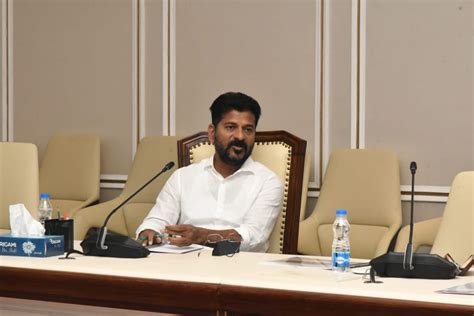 CM held a review meeting on Education – Chief Minister