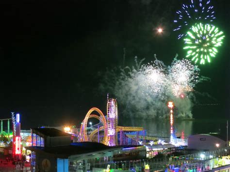 Seafront fireworks. www.facebook.com/southendstudents | Southend ...