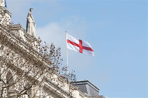 St George's Day | The flag of St George flies on the Foreign… | Flickr