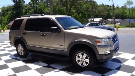 2006 Ford Explorer | BuffysCars.com