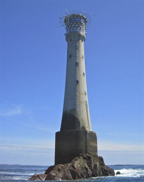 Bishop Rock Lighthouse | Chris Shelley | Flickr