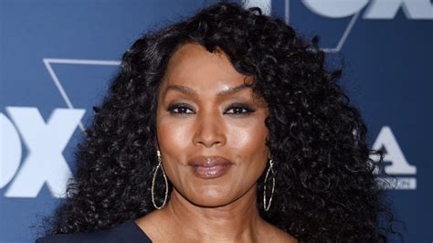 Angela Bassett's Tribute To Tina Turner Revisits The Icon's Final ...