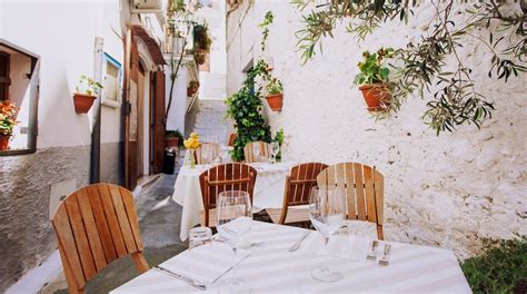 Visit Peschici: 2024 Travel Guide for Peschici, Puglia | Expedia