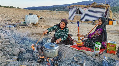 IRAN Village Cooking: Lorish women cooks food with Fresh Tomatoes & Rice on Campfire ️ 4k - YouTube