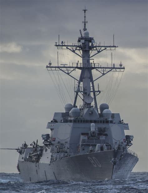 DDG 80 USS Roosevelt | Navy aircraft carrier, United states navy ships ...