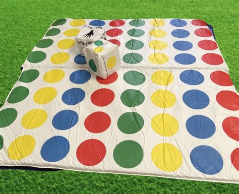 Giant Garden Twister Game | Fasci Garden