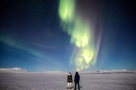 How To See the Northern Lights in Iceland - Tourist Journey