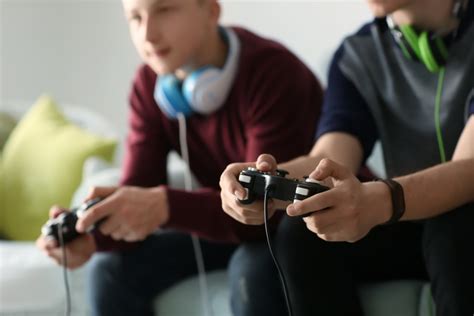 Hobbies to Replace Video Games for Teens | NewFolks