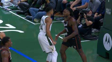 Giannis Antetokounmpo Got Weak Ejection For Taunting After Dunk