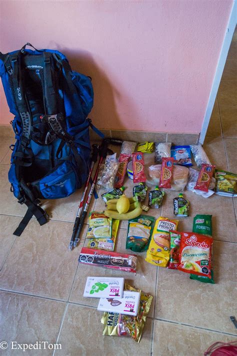 Hiking Food: What to eat while trekking - ExpediTom