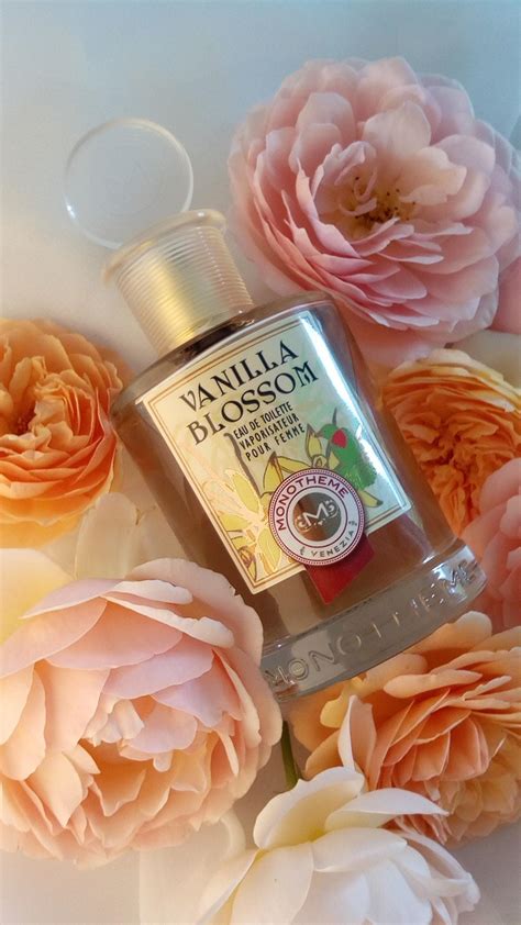 Vanilla Blossom Monotheme Fine Fragrances Venezia perfume - a fragrance for women