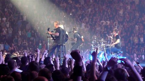 [HD] Nickelback - Rockstar (Live 720p) - YouTube