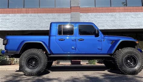 HYDRO BLUE PEARL Gladiator JT Club | Page 19 | Jeep Gladiator (JT) News ...